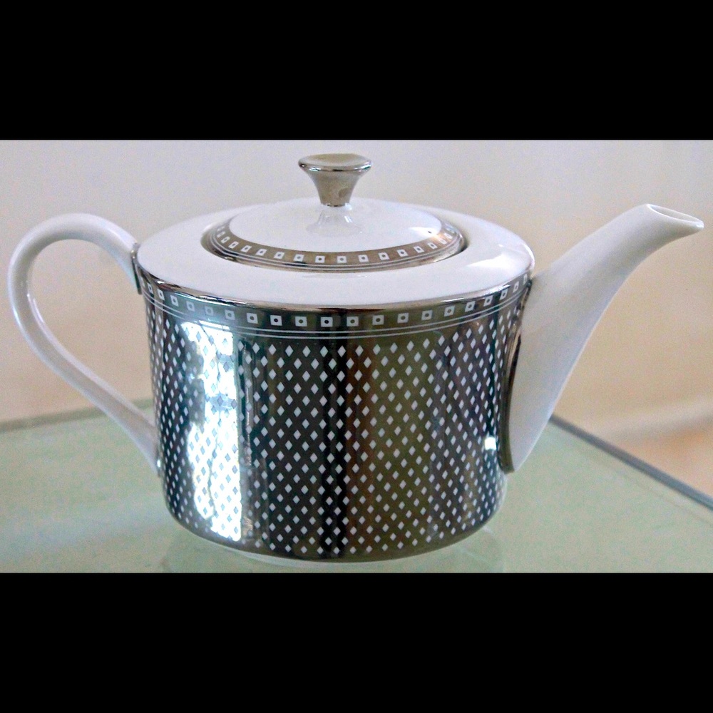 GRACES TEAWARE TEAPOT & LID METRO GREY PORCELAIN